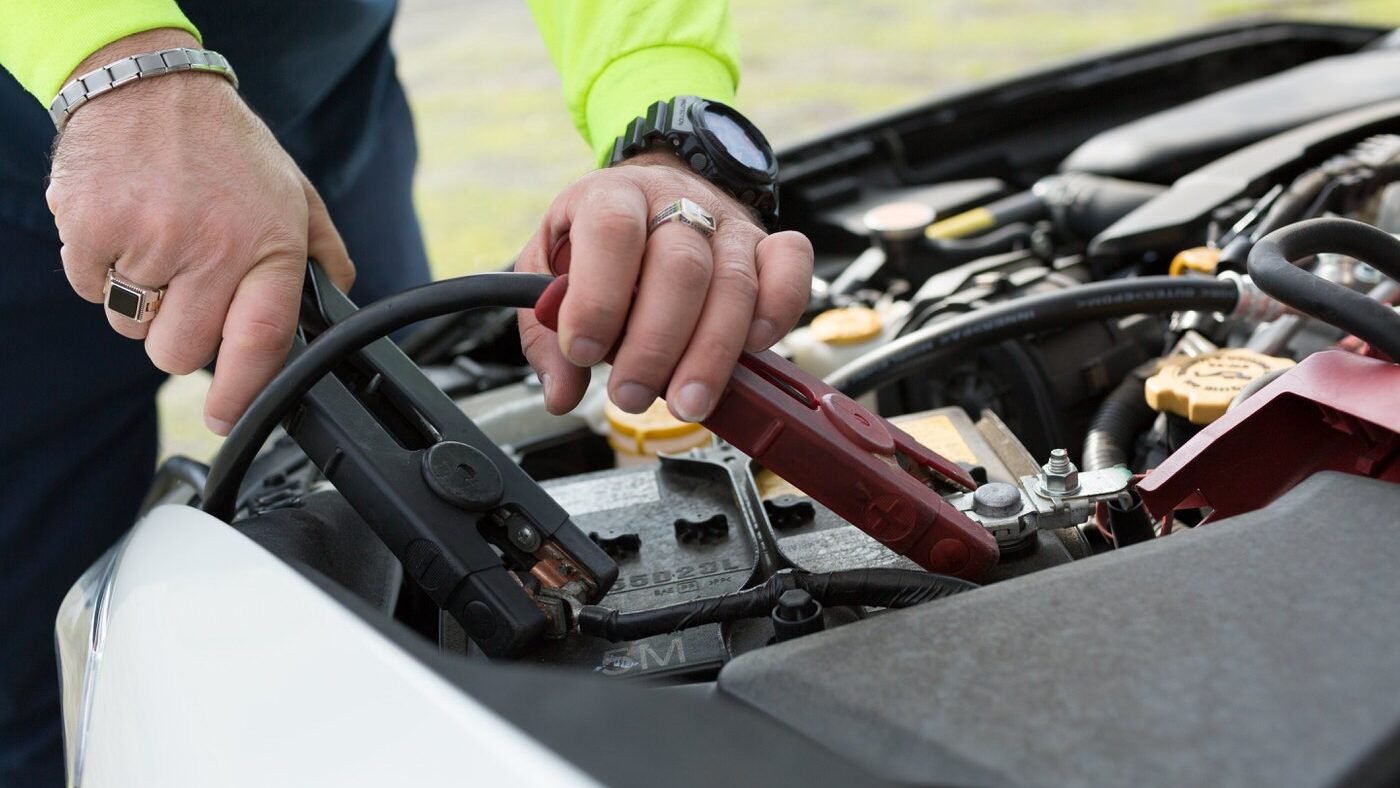 Jump Start Service in Lake Forest, IL